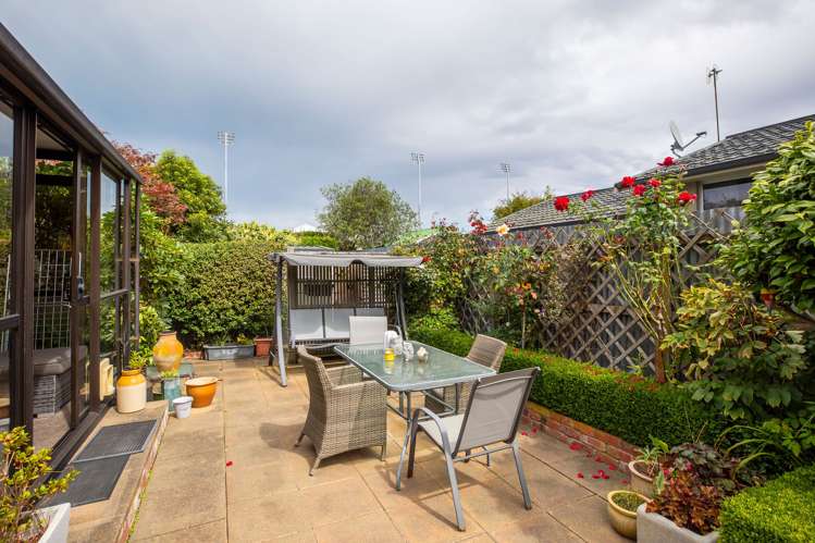 2/347a Church Street West End_18