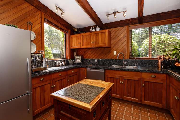 93 Gala Street Queens Park_9