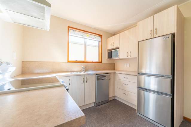 3/16 Grey Road Seaview_2