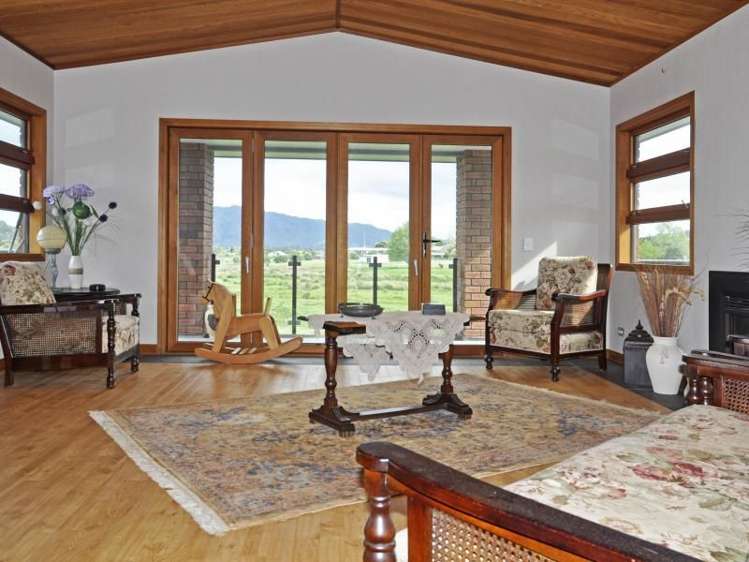 53 Ocean Beach Road Tairua_8