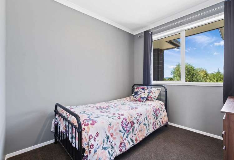 40 Pebble Beach Boulevard Te Kamo_9