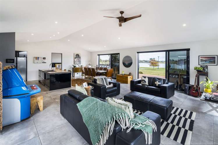 37 The Esplanade Pegasus_18