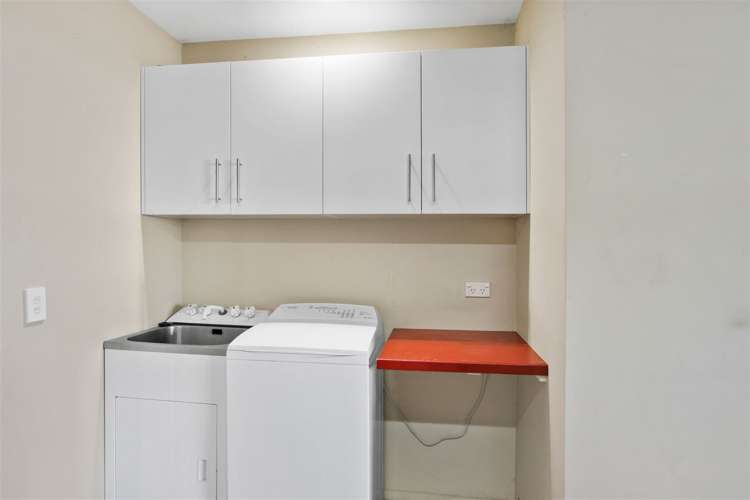 14 James Drive Woodend_14