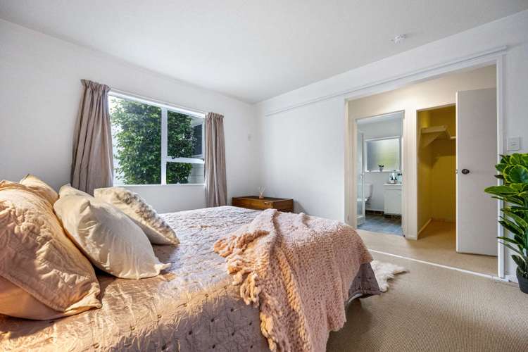 10b Sunningdale Lane Woodridge_12