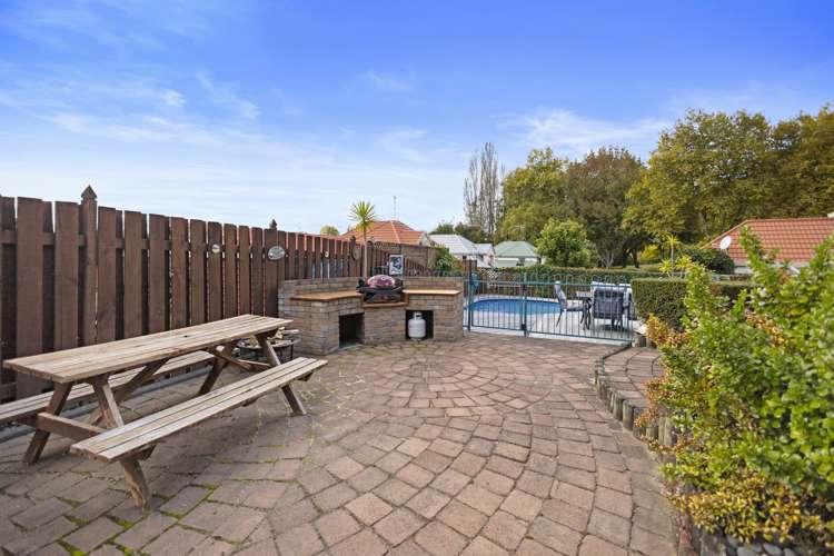 6 Marlowe Drive Leamington_22