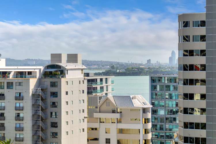 1001/10 Waterloo Quadrant Auckland Central_11