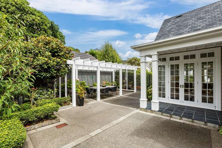 6 Cheviot Road Lowry Bay_25