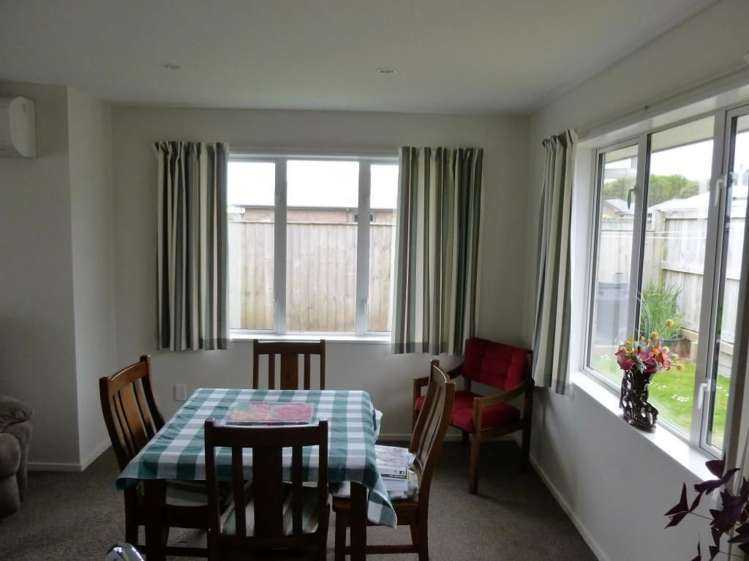 5a Ashley Drive Paroa_6