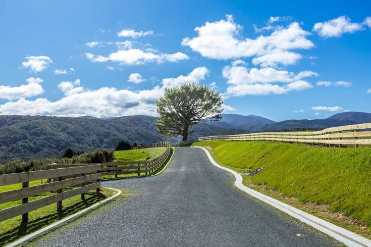 (Lot 4)/1422a State Highway 2 Kaitoke_7