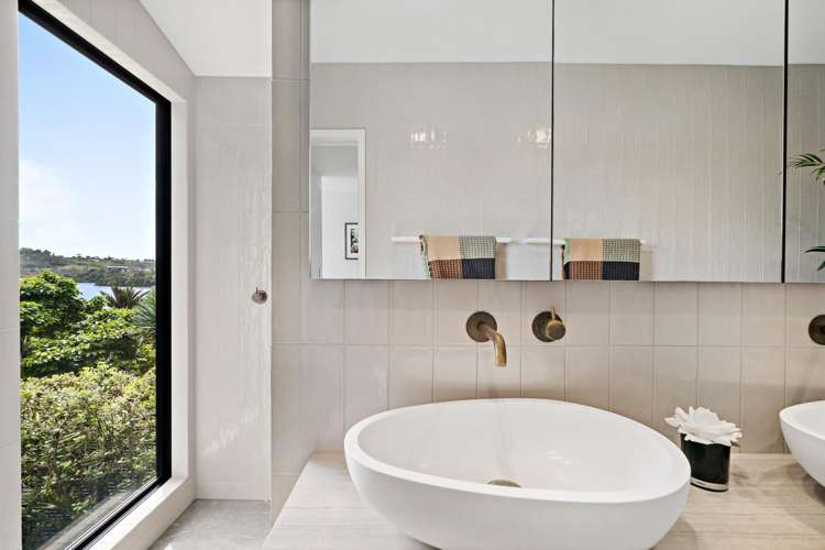 16 Darwin Lane Remuera_16