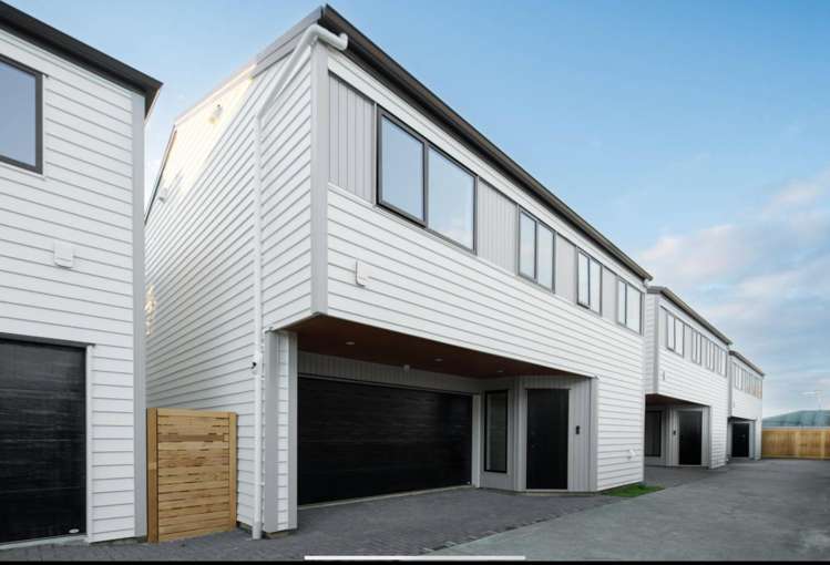8b Deuxberry Avenue Northcote_2