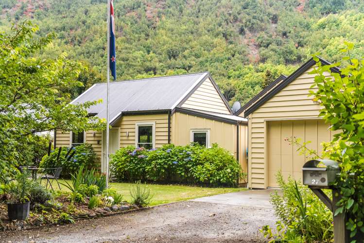 27 Bedford Street Arrowtown_23