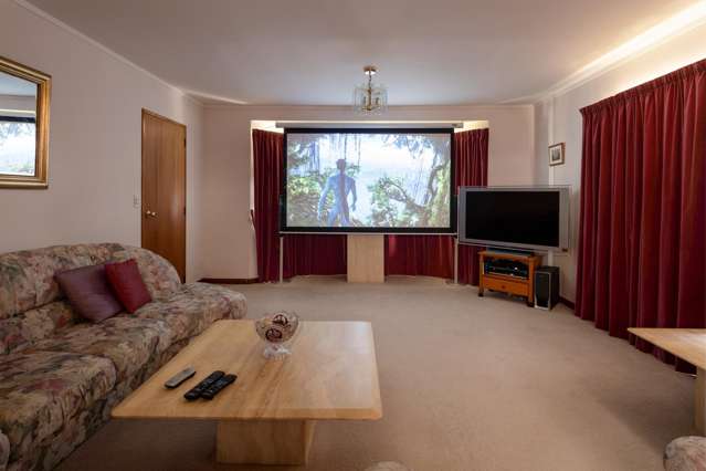 30 Thatcher Crescent Crofton Downs_3