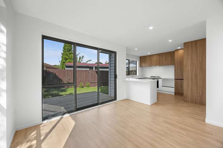 9C Tangelo Place Bucklands Beach_11