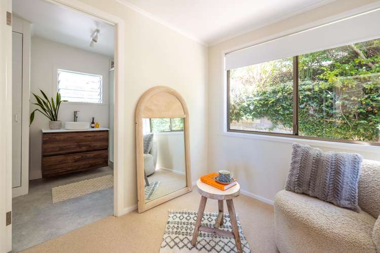 31 Victoria Road South Onetangi_15