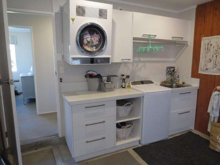 3 Regent Street Pahiatua_14