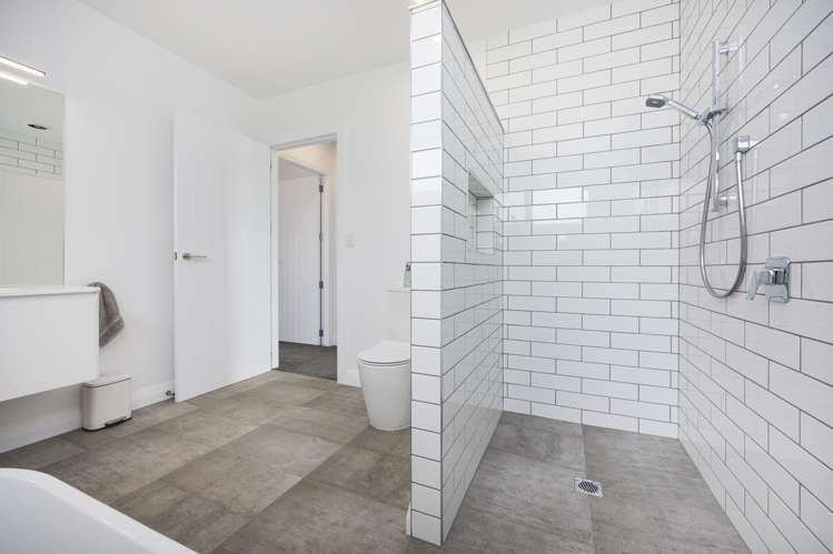 51 View Road Halcombe_20