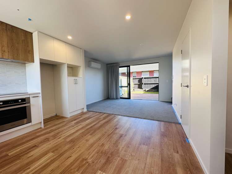 3/9 Marcroft Street Woolston_3