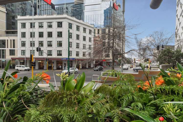 4bs/1 Emily Place Auckland Central_13