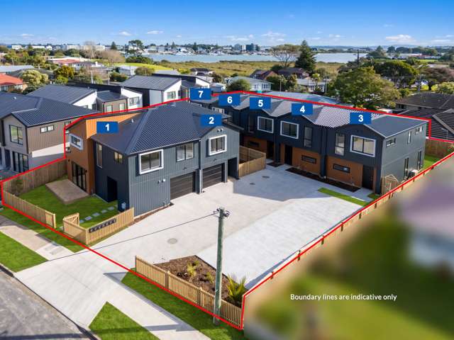 Modern First Home with Master Build Guarantee