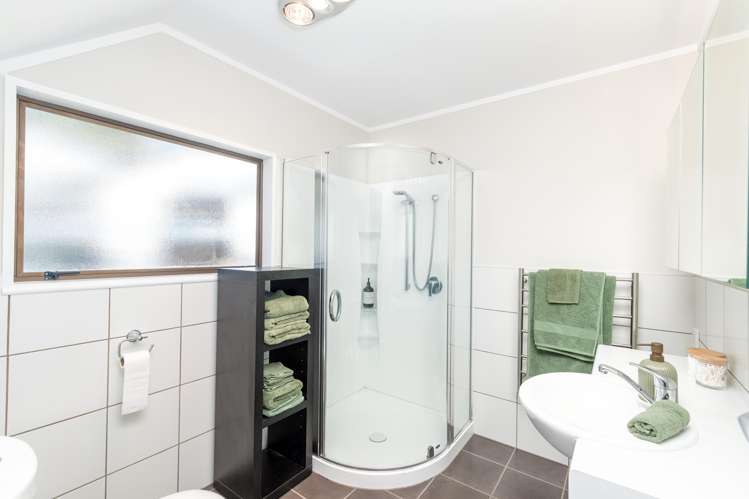 11 Johnswood Grove Clouston Park_31