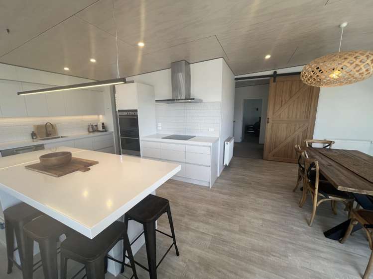 42 Gilbert Street New Plymouth Central_3