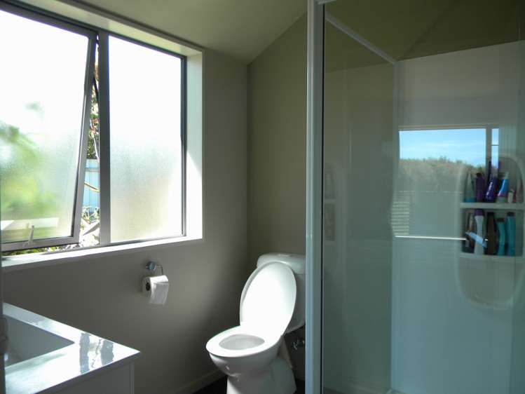 20 Alpine View Hokitika_12