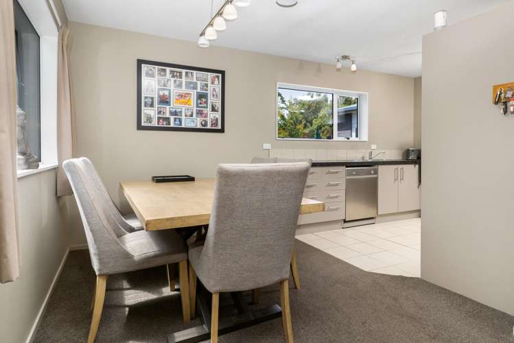 1 Azalea Close Templeton_6