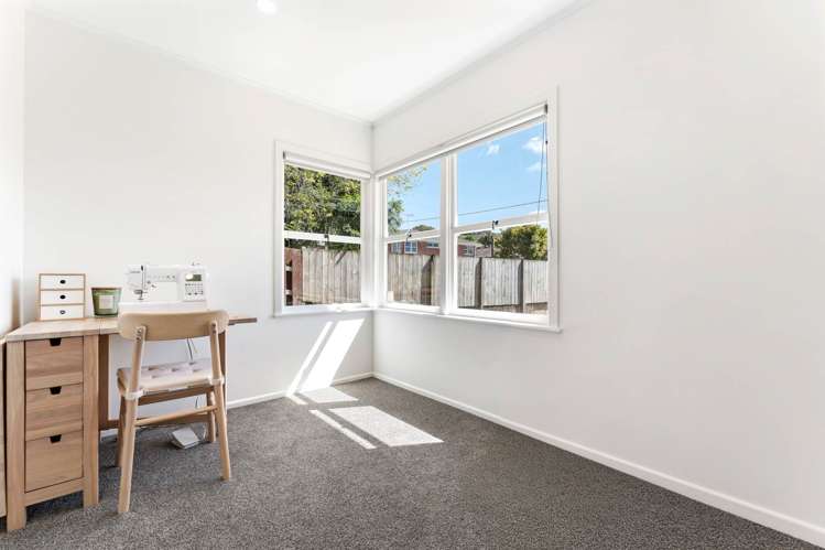 11 Merchant Avenue Te Atatu South_17