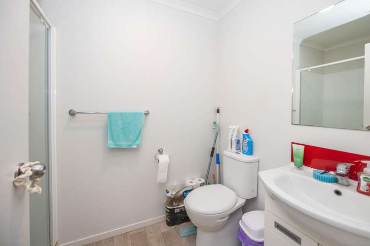 3/9 Greensboro Street Hamilton East_11