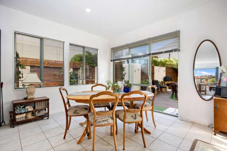 278 Alec Craig Way Gulf Harbour_9