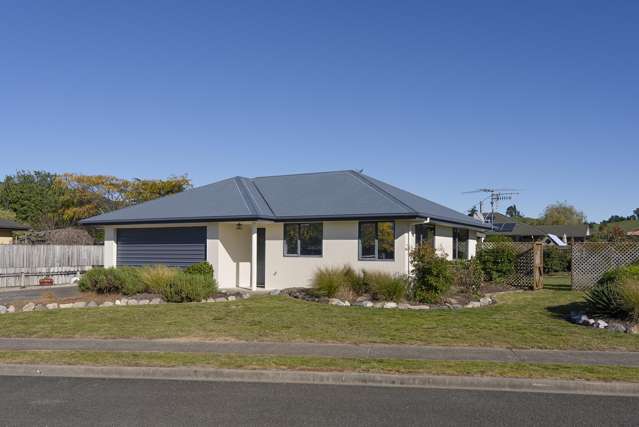4 Longfields Road Brightwater_1
