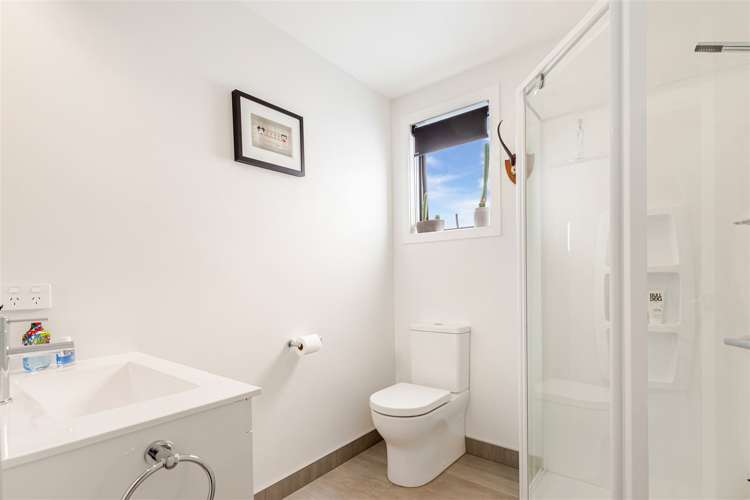 13 Waipana Street Hobsonville_21