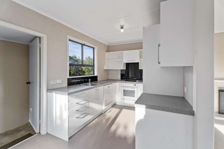 1 Tennyson Street Opunake_7