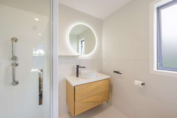 8 White Road Otane_9