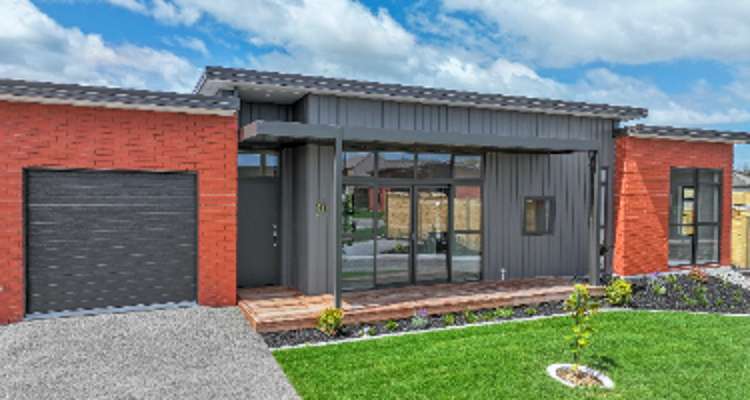 10/33 Hinerangi Crescent_0