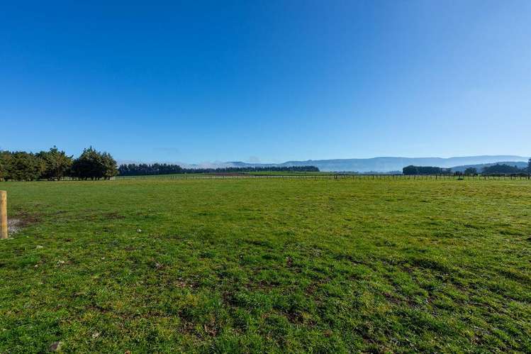 35 Laws Road Dannevirke_19