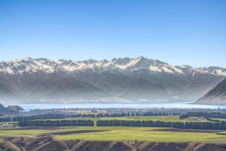 Twin Lakes Premier Subdivision Luggate_16