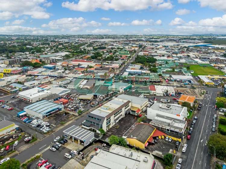 12-16 Gordon Road Otahuhu_13