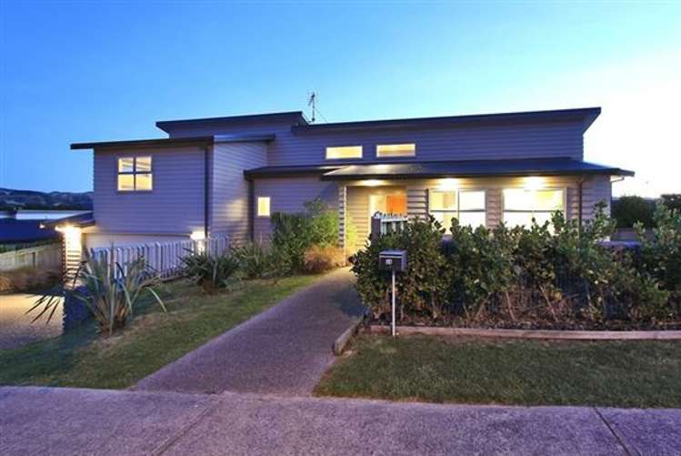 24 Nelson Avenue Aotea_0