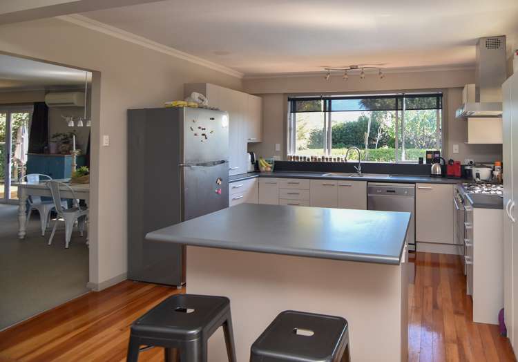 23 Armstrong Avenue Carterton_6