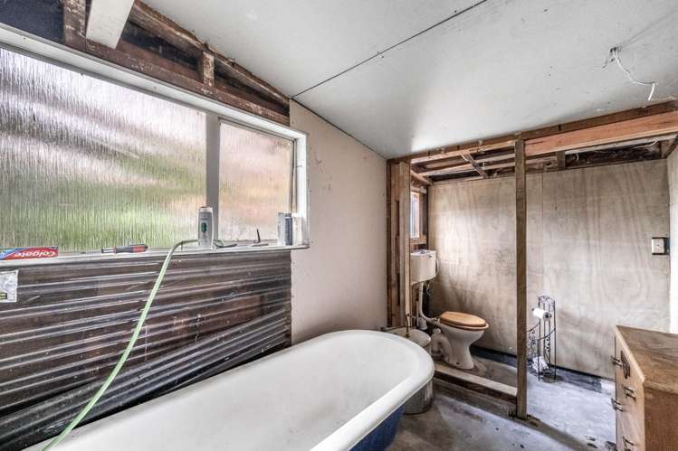 6 Mclew Road Kennington_12