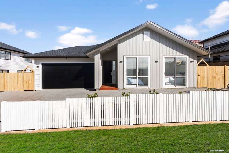 6 William Calvert Drive Swanson_1