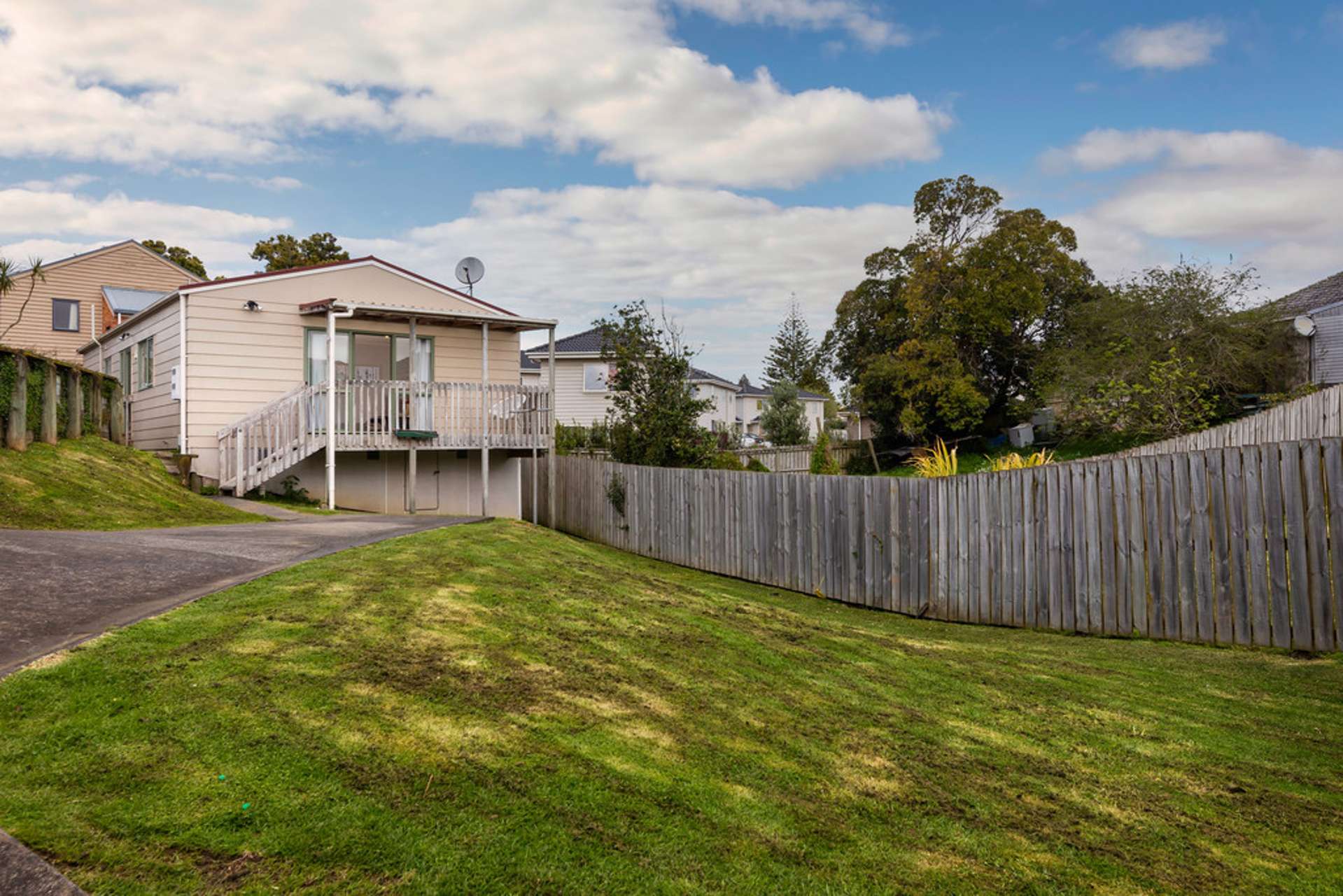 1/12 Kelkirk Street Kelston_0