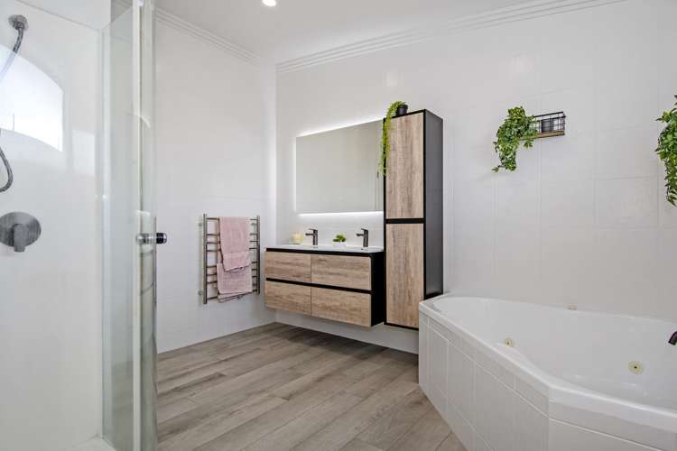 1011 Papamoa Beach Road Papamoa_27