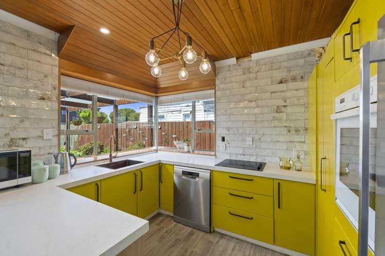 244 Herbert Street Windsor_12