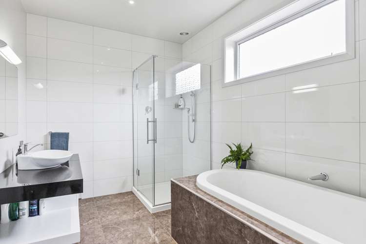 28 Cardigan Street North East Valley_24