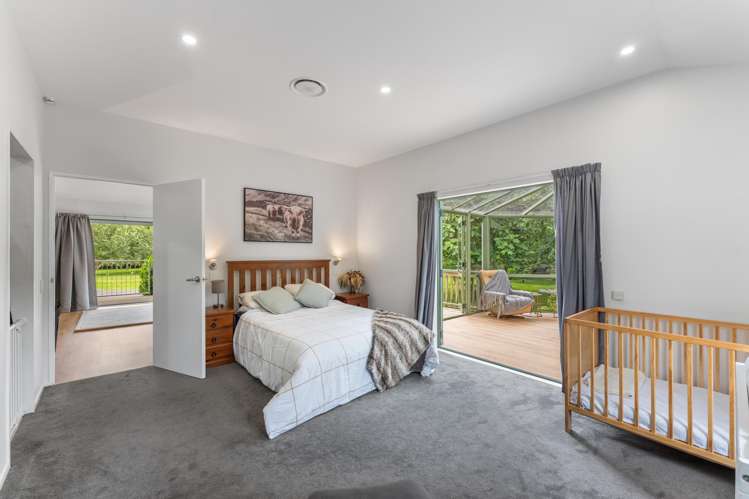 359A Kuku East Road Manakau_18