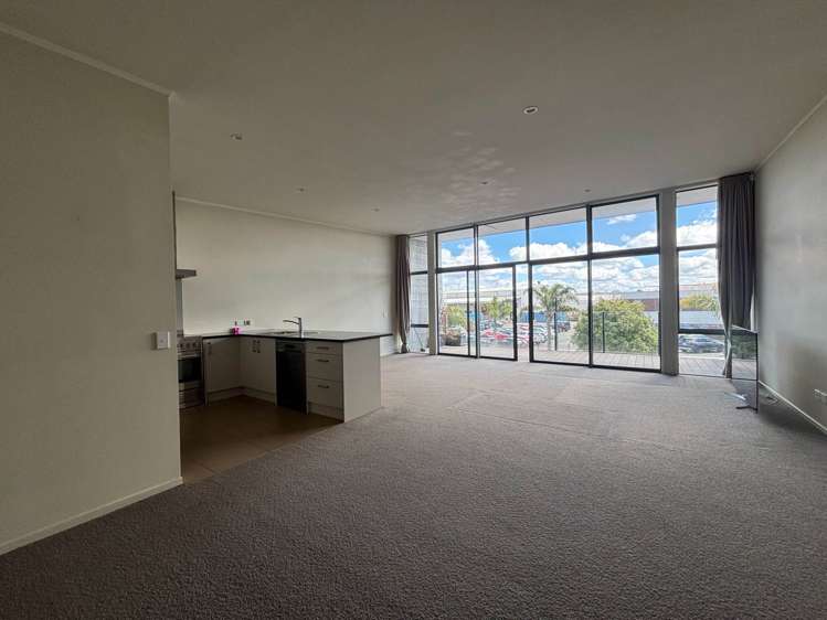 5/48 Wharf Road Te Atatu Peninsula_4