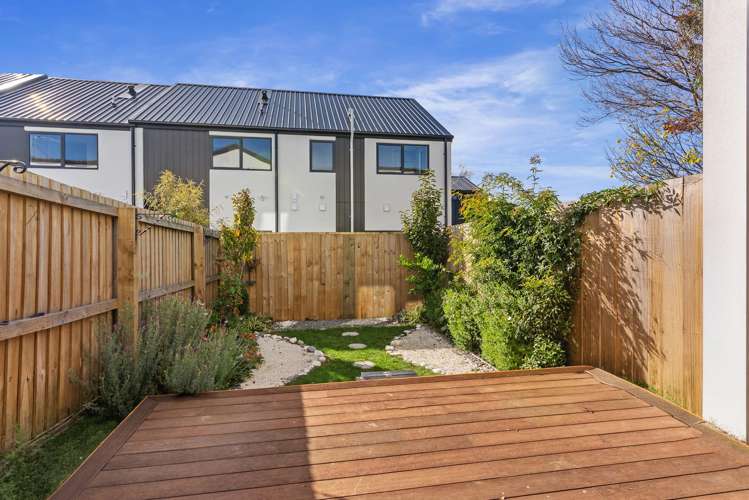 3/4 Gilberthorpes Road_3